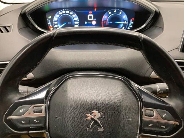Peugeot 3008 image 9