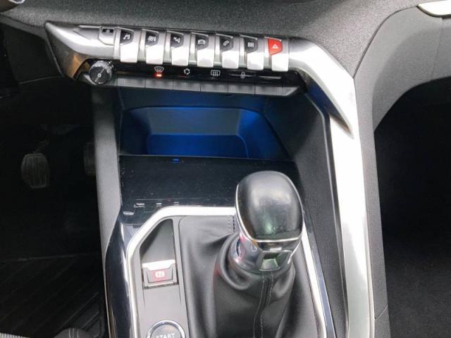 Peugeot 3008 image 1