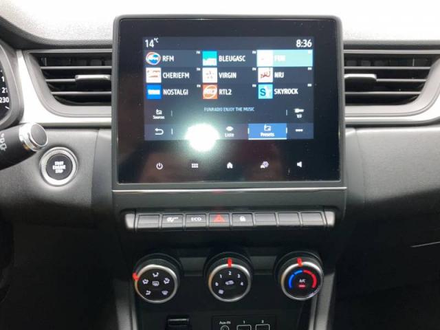 Renault Captur image 9