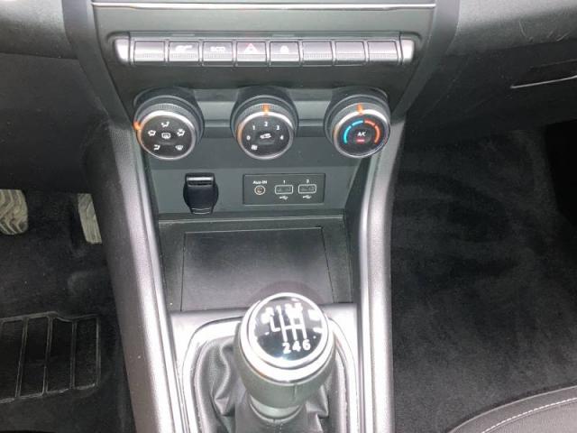 Renault Captur image 4