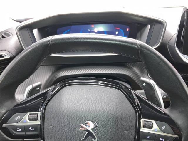 Peugeot 2008 image 1