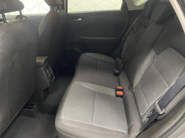Renault Captur image 8