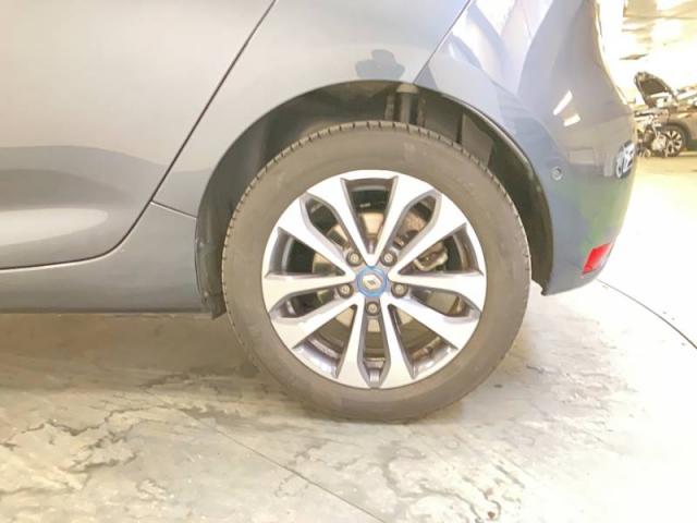 Renault Zoe image 8