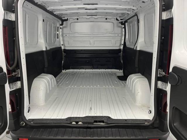 Renault Trafic image 3