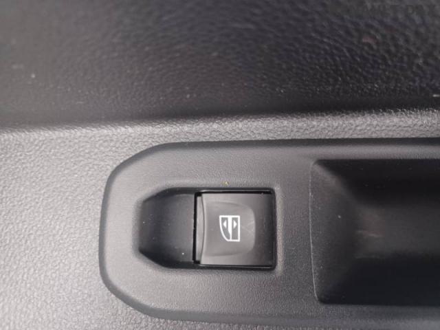 Dacia Duster image 6