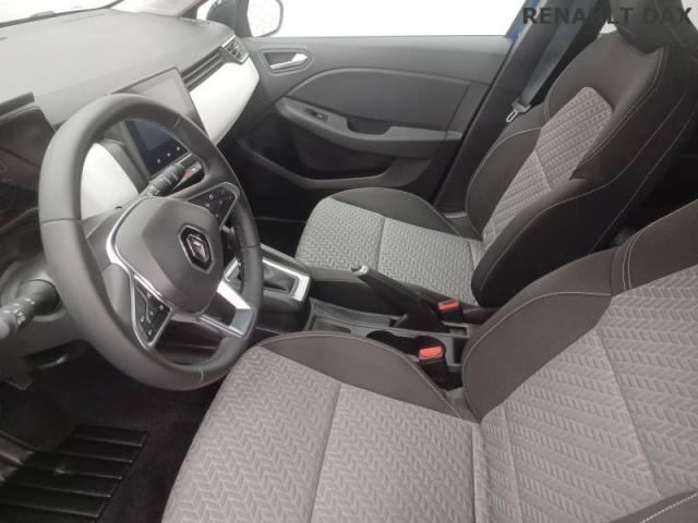 Renault Clio image 9