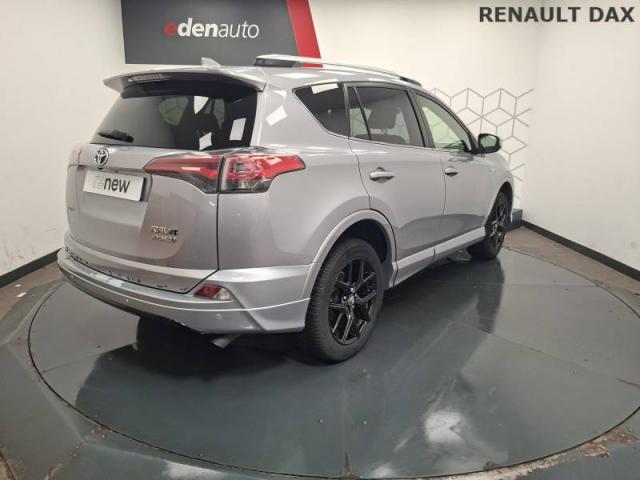 Toyota Rav4 image 8