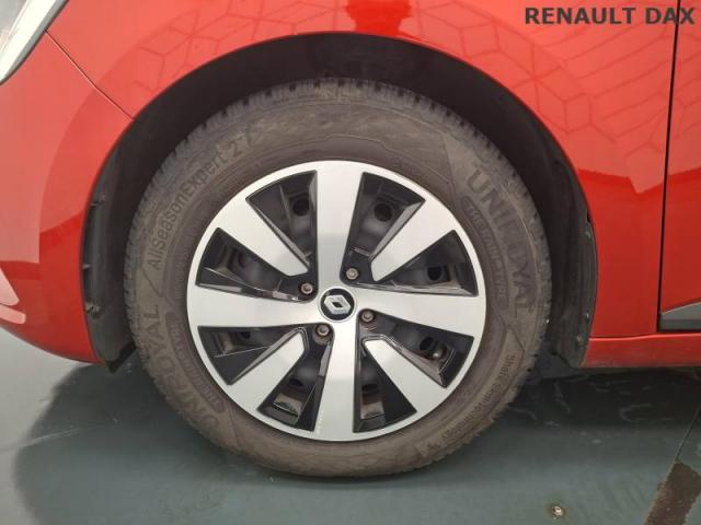 Renault Clio image 9