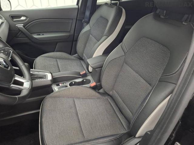 Renault Captur image 8