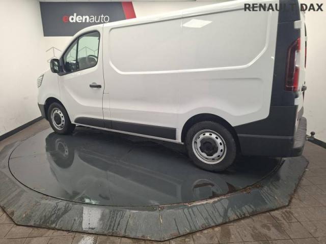 Renault Trafic image 9
