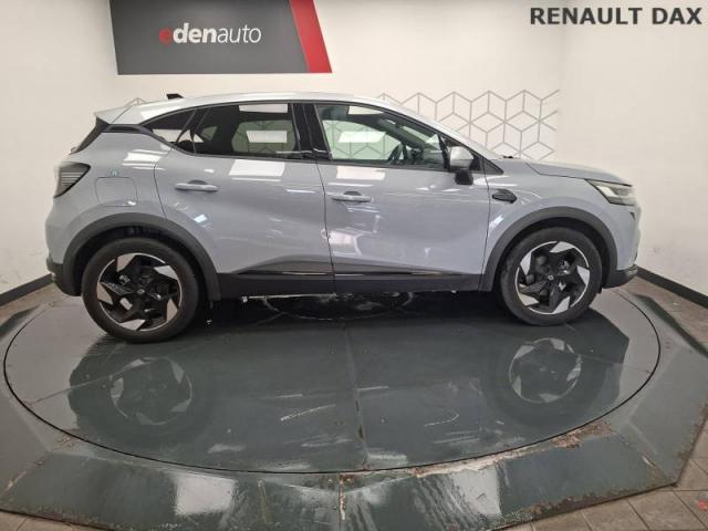 Renault Captur image 1