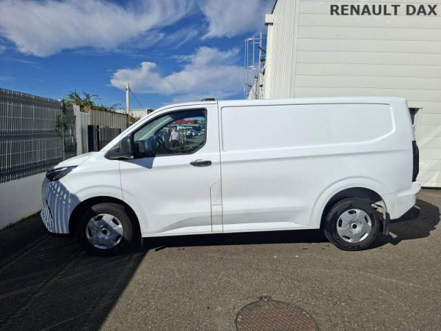 Ford Transit image 6