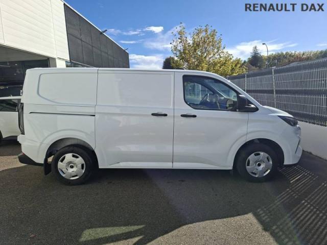 Ford Transit image 4
