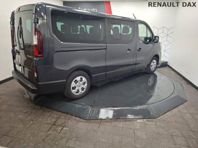 Renault Trafic image 2