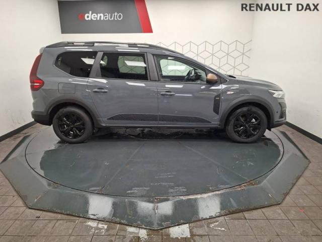 Dacia Jogger image 1