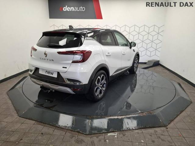 Renault Captur image 2