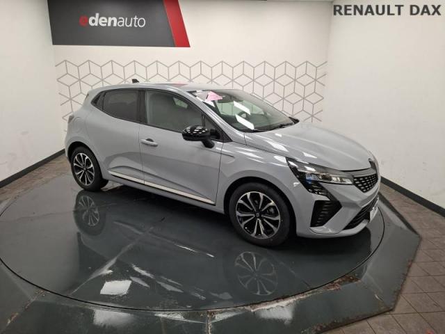 Renault Clio image 2