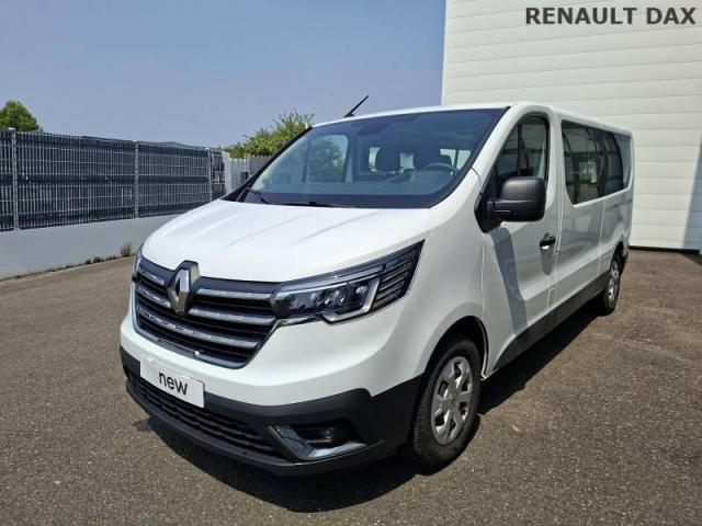 Renault Trafic image 2