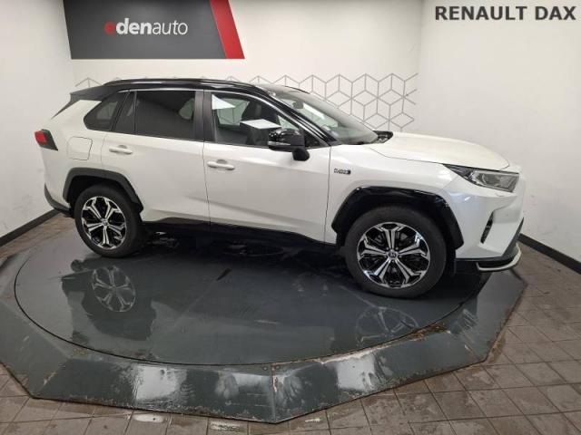 Toyota Rav4 image 2