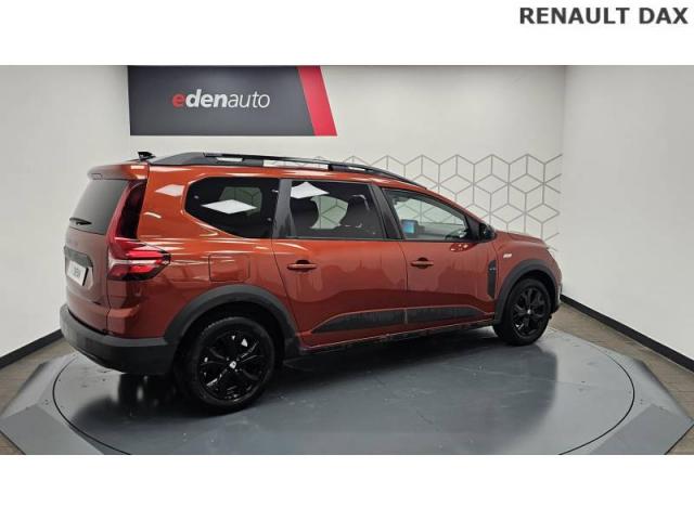 Dacia Jogger image 1