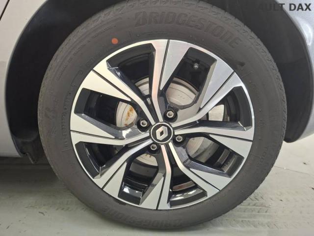 Renault Clio image 9