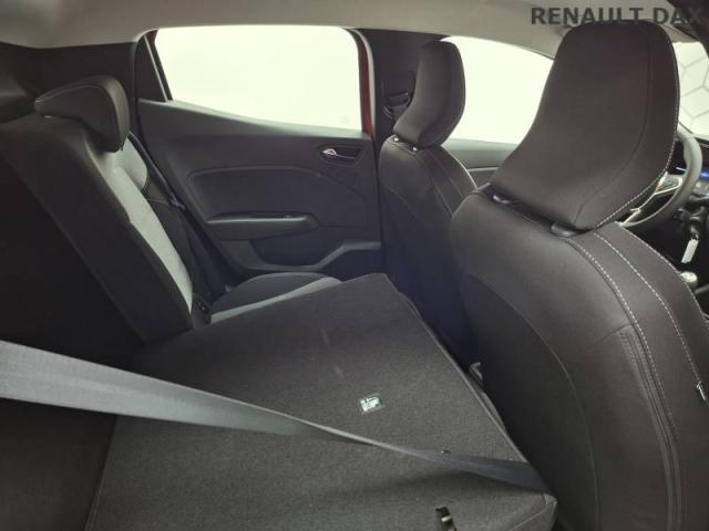 Renault Clio image 6