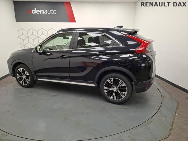 Mitsubishi Eclipse Cross image 8