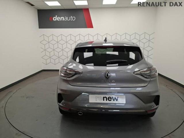 Renault Clio image 8