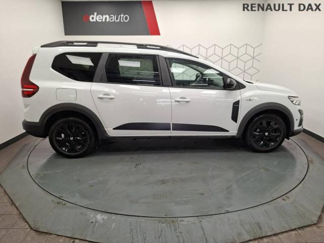 Dacia Jogger image 1