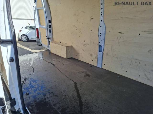Renault Master image 3