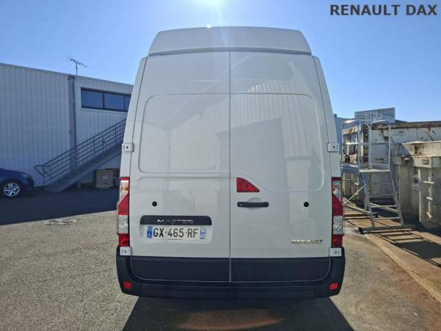 Renault Master image 2