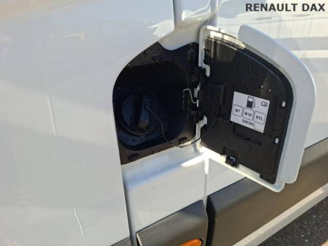 Renault Master image 4