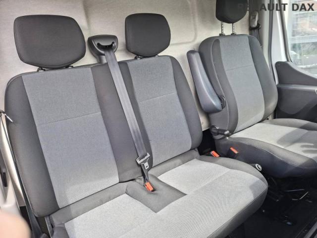 Renault Master image 3