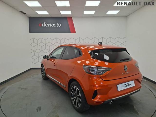 Renault Clio image 2