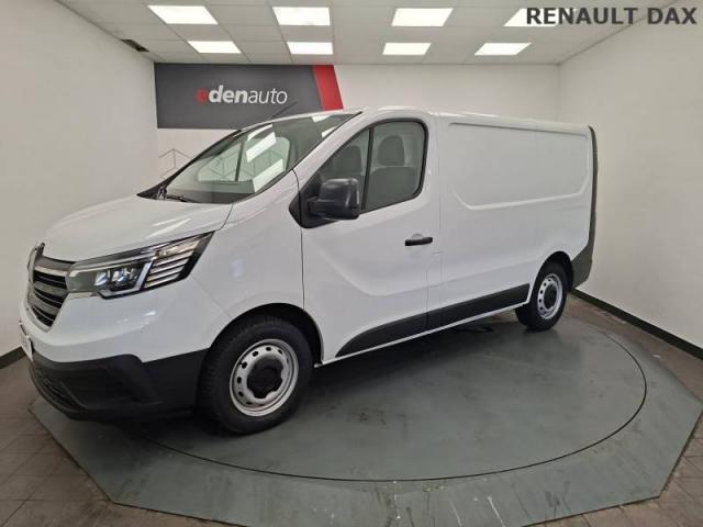 Renault Trafic image 2