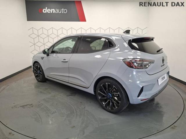 Renault Clio image 9