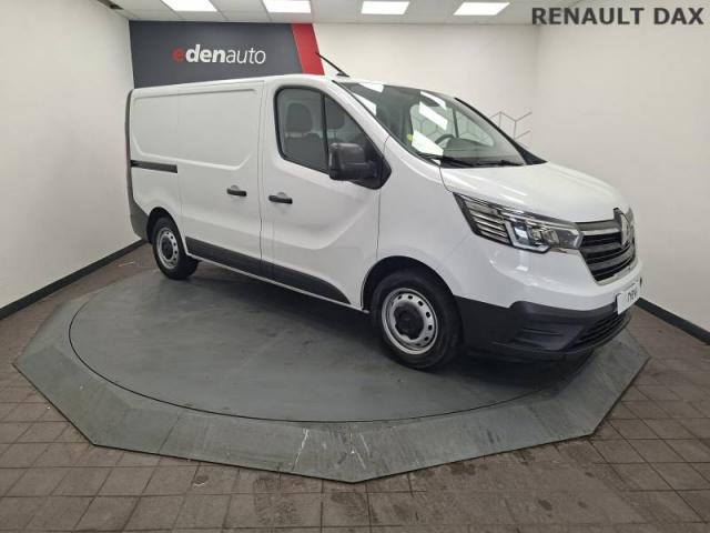 Renault Trafic image 2