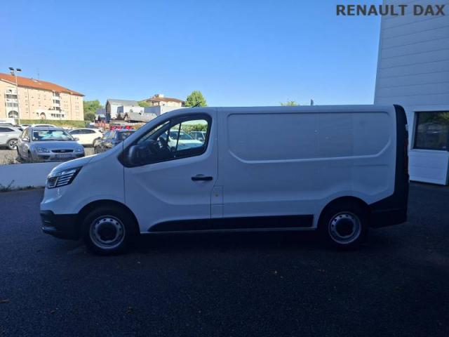 Renault Trafic image 8