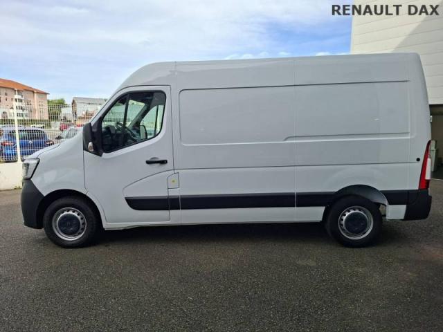 Renault Master image 2
