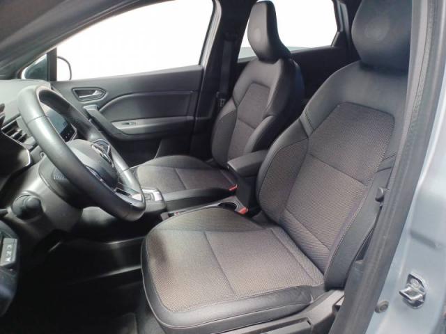Renault Captur image 3