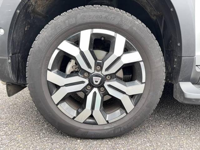 Dacia Duster image 1