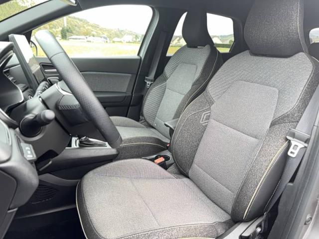 Renault Captur image 6