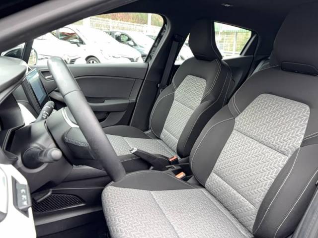 Renault Clio image 1