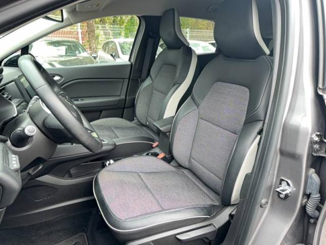 Renault Captur image 1