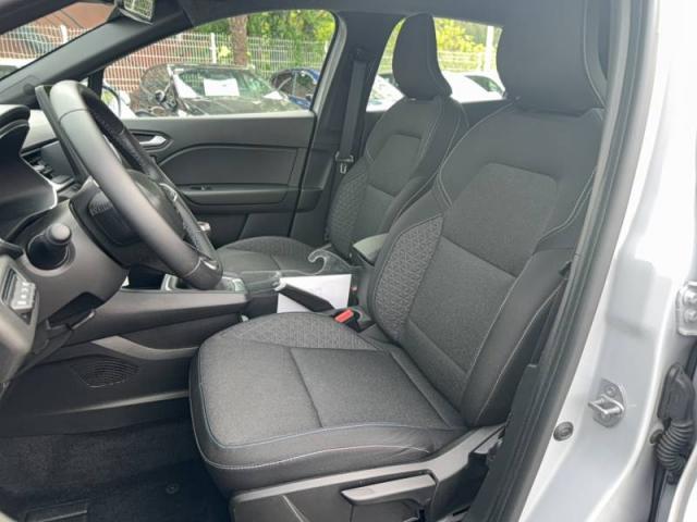 Renault Captur image 2