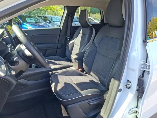 Renault Captur image 1