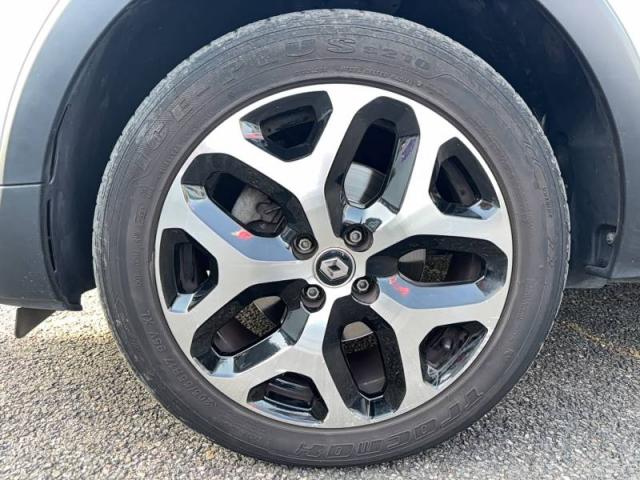Renault Captur image 2
