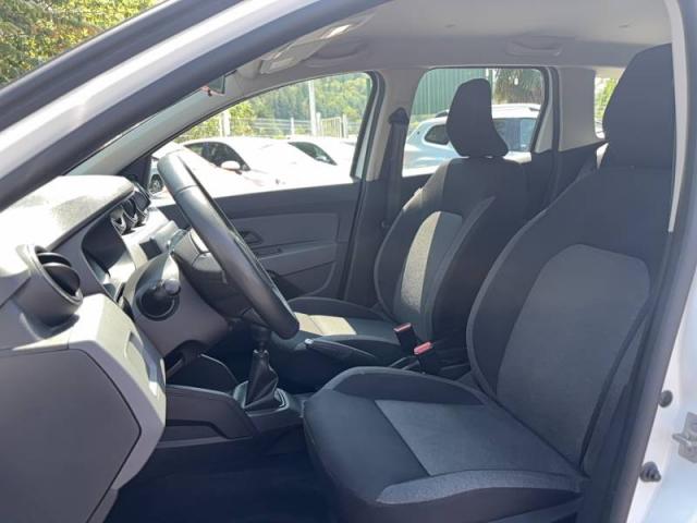 Dacia Duster image 1