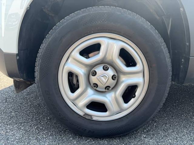 Dacia Duster image 2