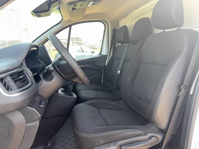 Renault Trafic image 6